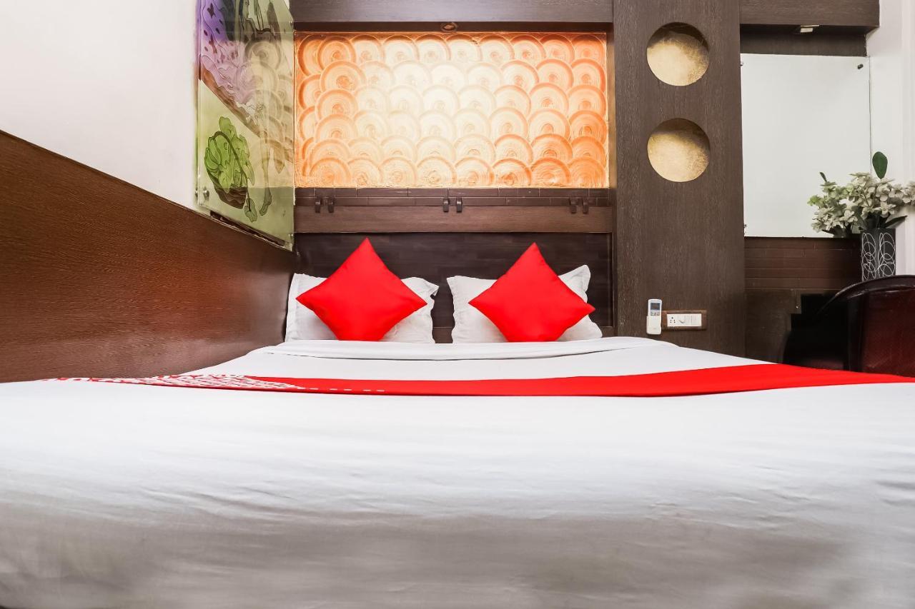 Hotel Shiv Palace Нью-Дели Экстерьер фото